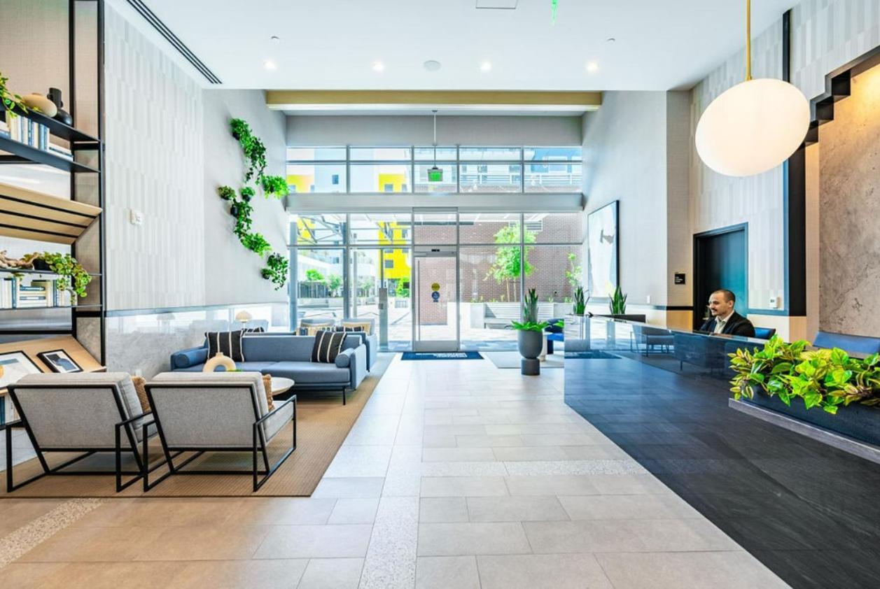 Level Long Beach - East Village Exterior photo